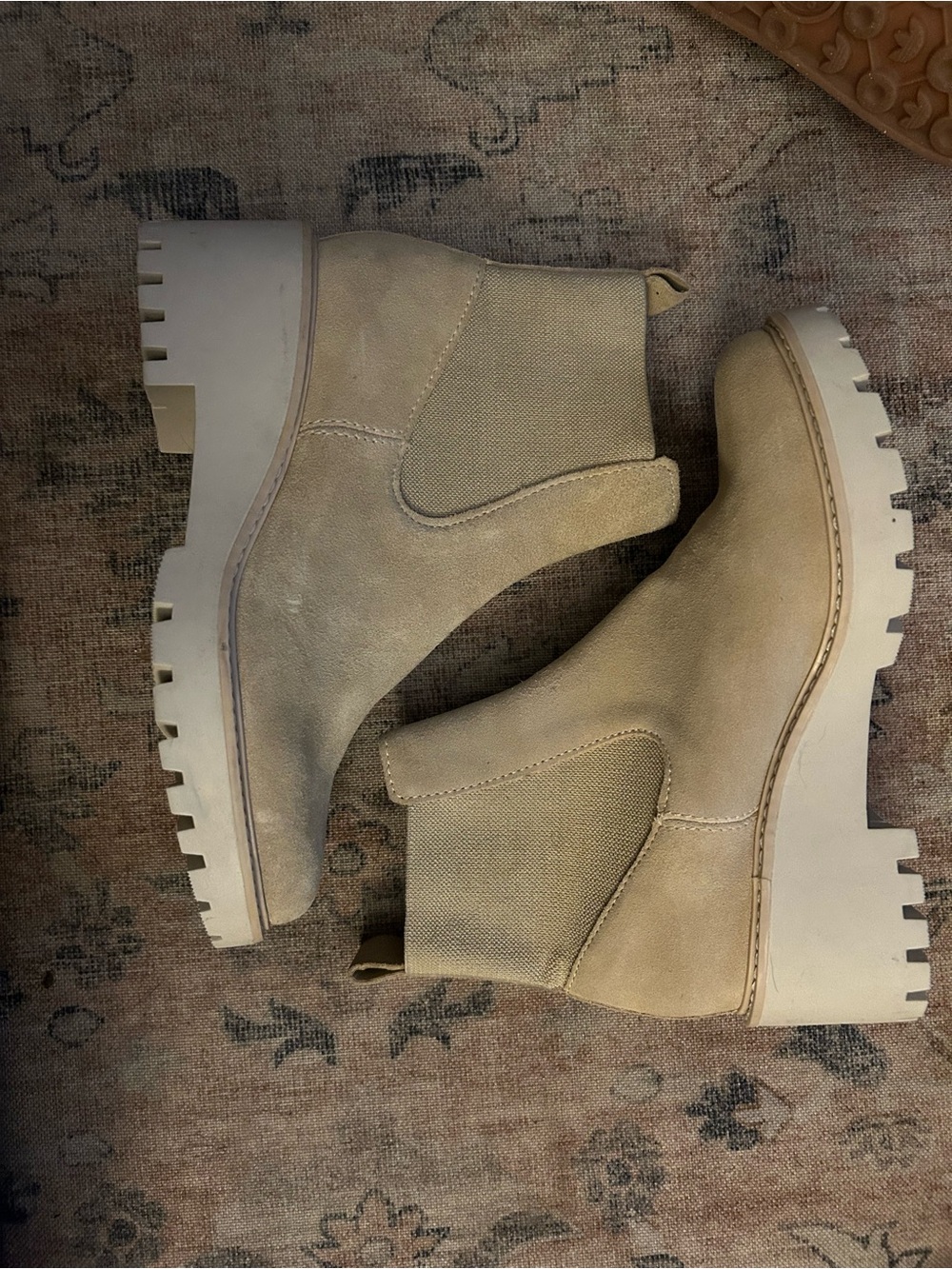Women's Dolce Vita Helen Wedge Chelsea Boots - Stylish Neutral Ankle Boot